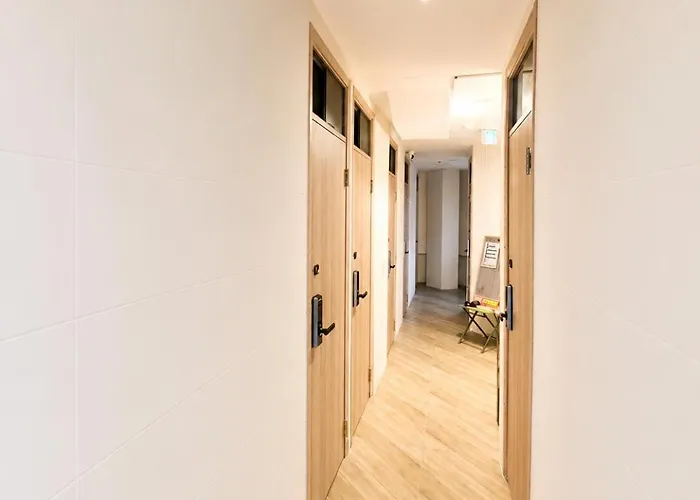 421,20 Minutes To Gangnam Hongdae, Guesthouse, Single Room,itaewon, Shared Bathroom, * ソウル特別市