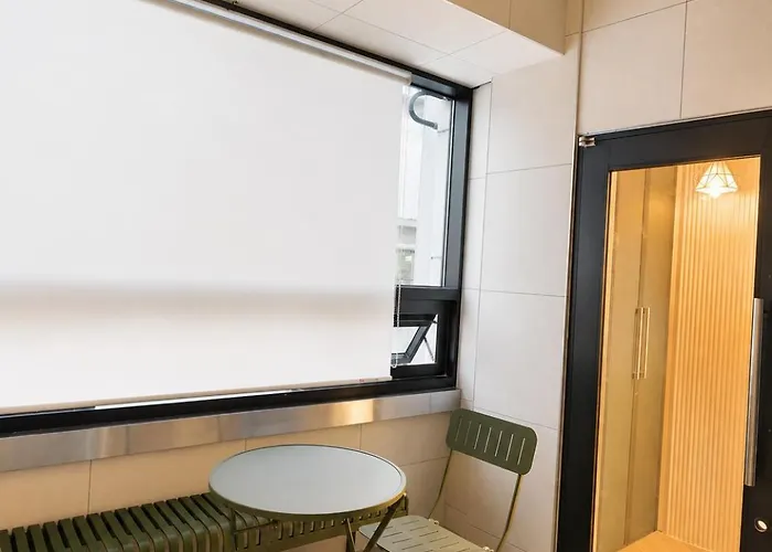 421,20 Minutes To Gangnam Hongdae, Guesthouse, Single Room,itaewon, Shared Bathroom, ソウル特別市